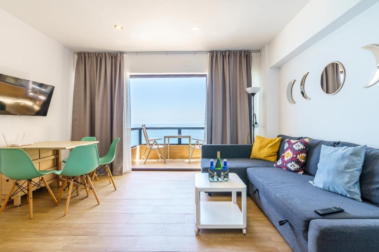 Amazing Views Beachfront Apartment With Swimming Pool Benalmádena Zewnętrze zdjęcie