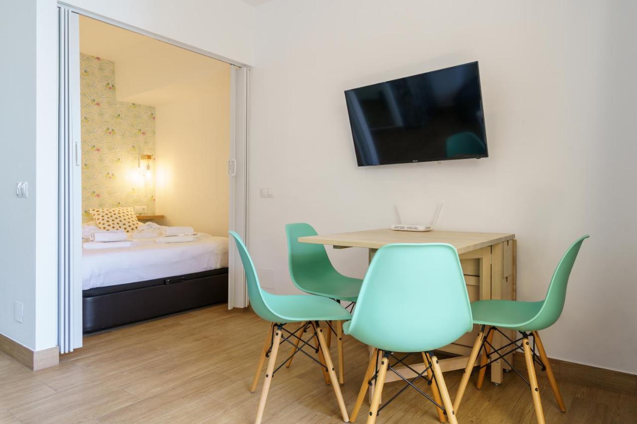Amazing Views Beachfront Apartment With Swimming Pool Benalmádena Zewnętrze zdjęcie
