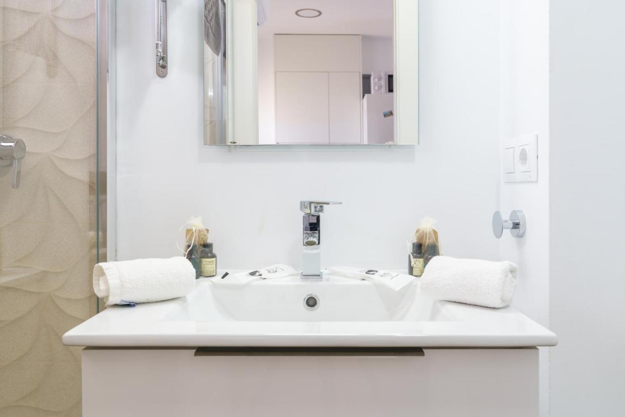 Amazing Views Beachfront Apartment With Swimming Pool Benalmádena Zewnętrze zdjęcie