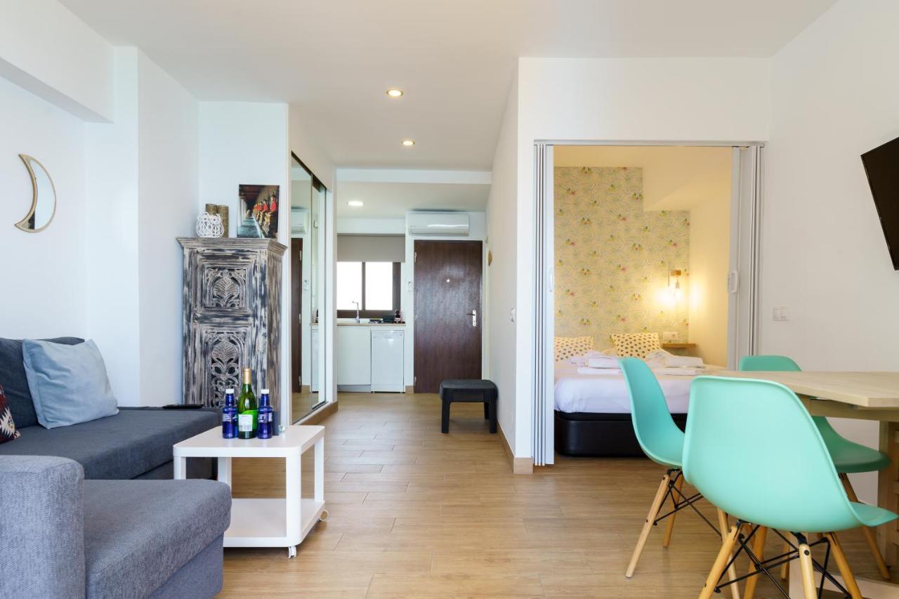 Amazing Views Beachfront Apartment With Swimming Pool Benalmádena Zewnętrze zdjęcie